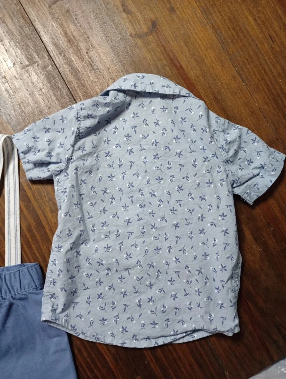 Carter's Boy Short Set With Suspenders Size 12 Months